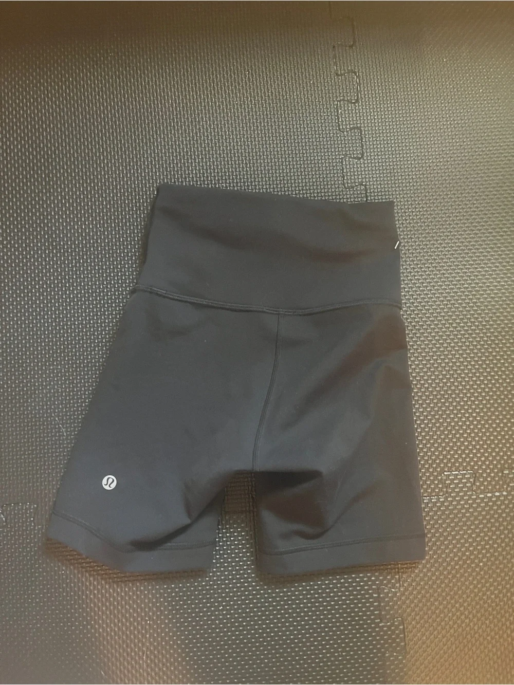 Lululemon Wunder Train High-Rise Short 6